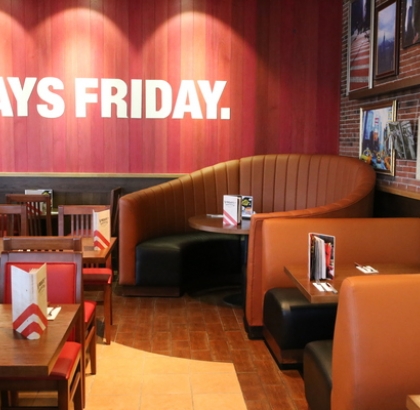 /images/portfolio_images/Fridays3.jpg