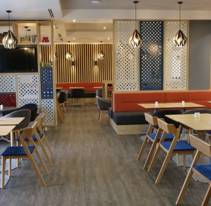 /images/portfolio_images/Holiday-Inn14.jpg